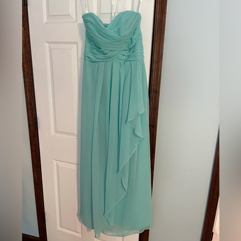 David’s bridal strapless dress size 6
